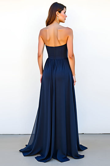 Bleu marine une ligne Sweetheart longue robe d’invité de mariage